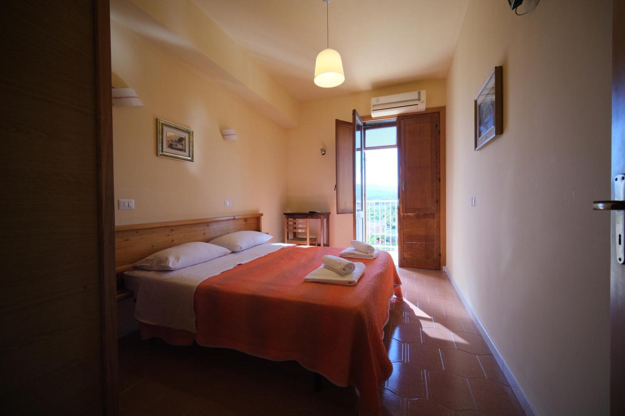 Hotel-Pensione 4 Stagioni Falcone Kültér fotó